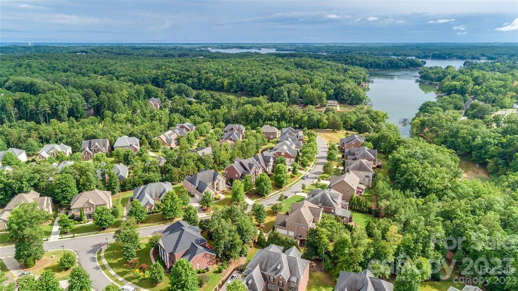 16752 Crosshaven Drive Charlotte NC 28278