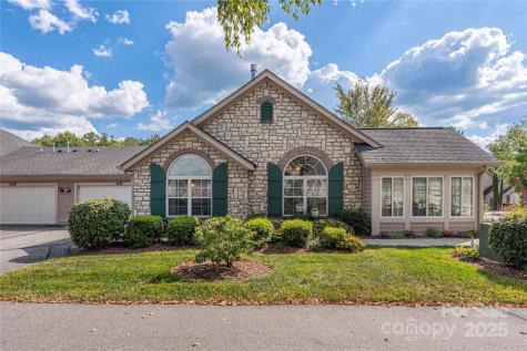 90 Mountain Meadow Circle Weaverville NC 28787