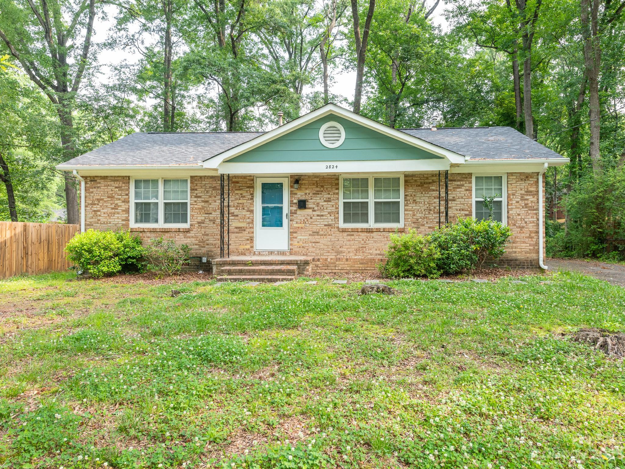 2824 Fordwood Drive Charlotte NC 28208