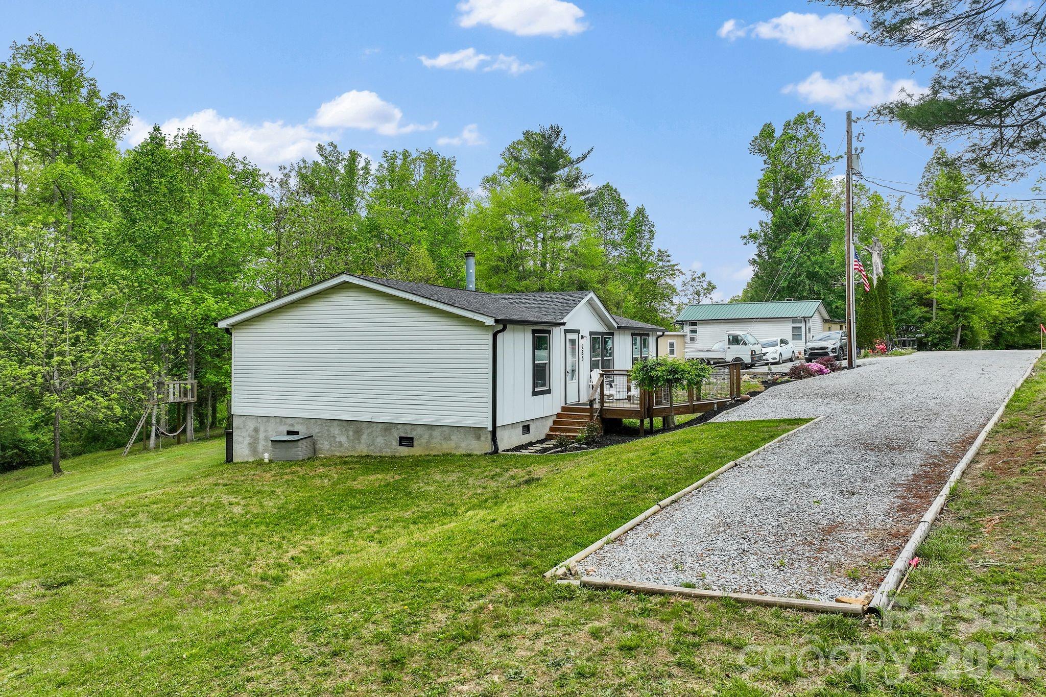 285 Dove Haven Lane Hendersonville NC 28791