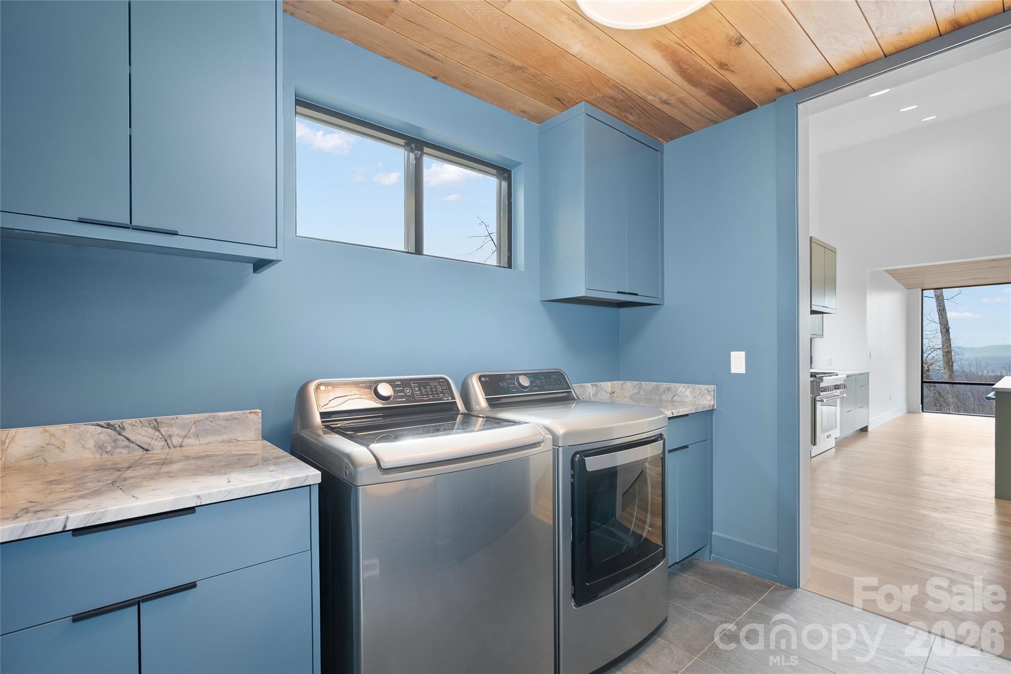751 New Sprout Lane Hendersonville NC 28792