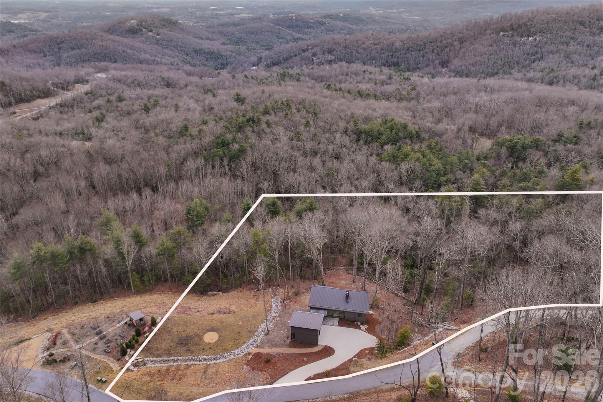 751 New Sprout Lane Hendersonville NC 28792