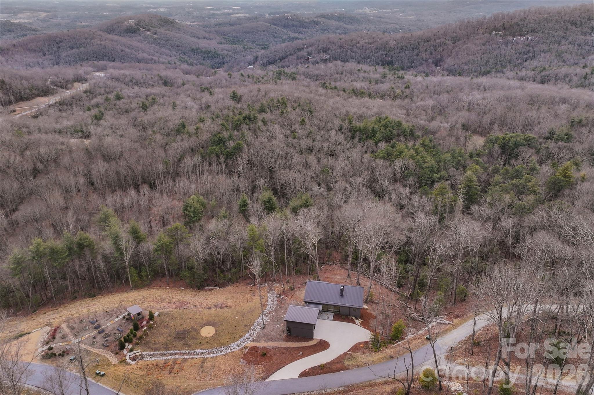 751 New Sprout Lane Hendersonville NC 28792