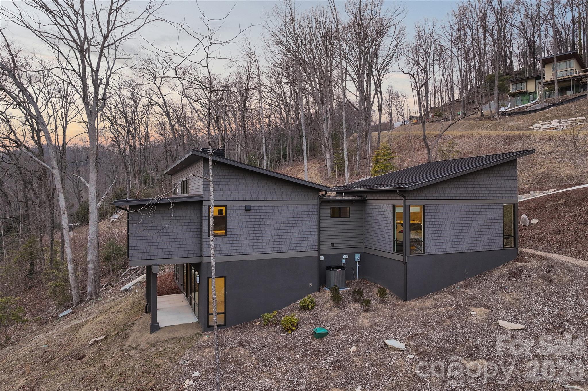 751 New Sprout Lane Hendersonville NC 28792