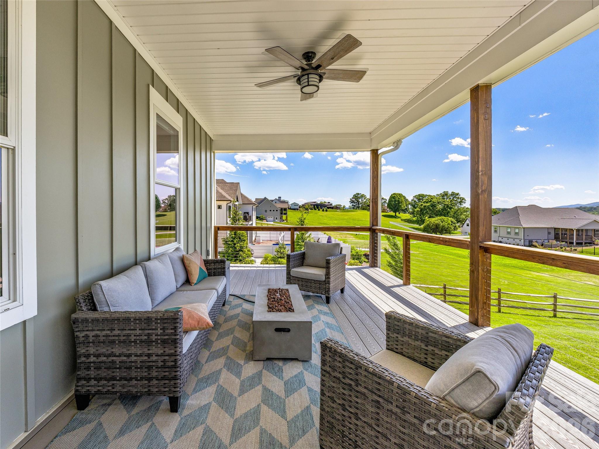 16 Pisgah Ridge Trail Mills River NC 28759