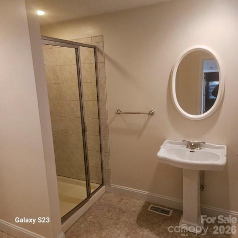2119 Lakeview Lane Charlotte NC 28214