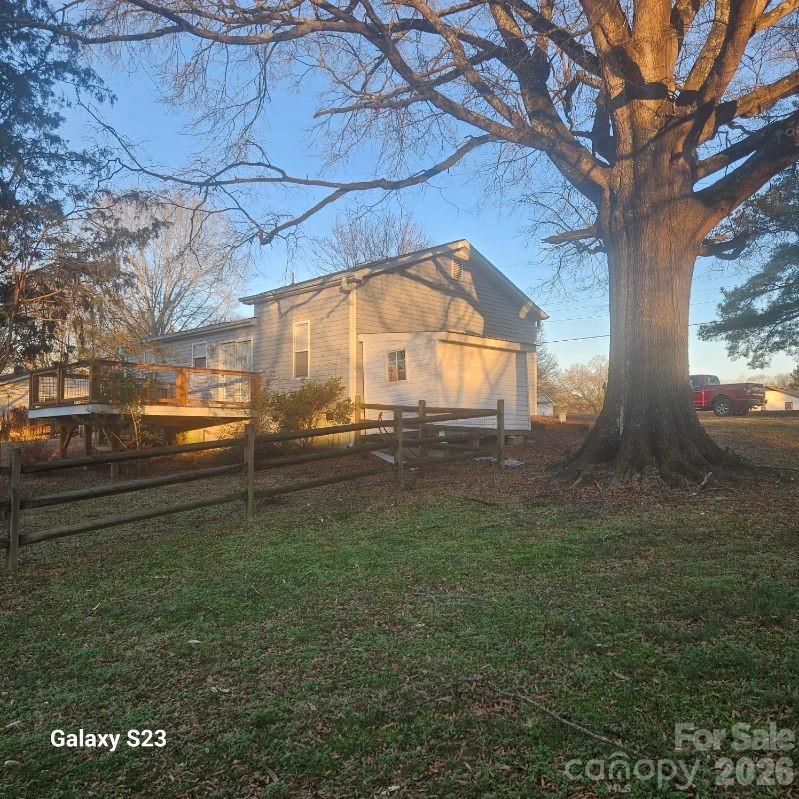 2119 Lakeview Lane Charlotte NC 28214