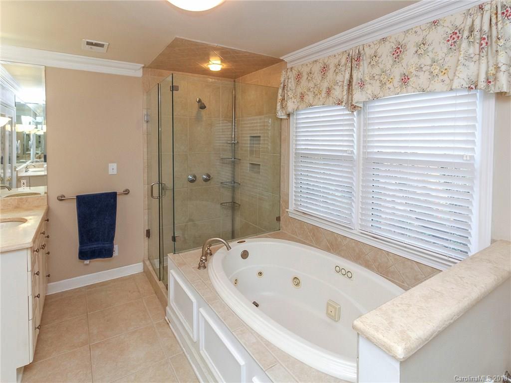 2018 Manor Mill Road Charlotte NC 28226