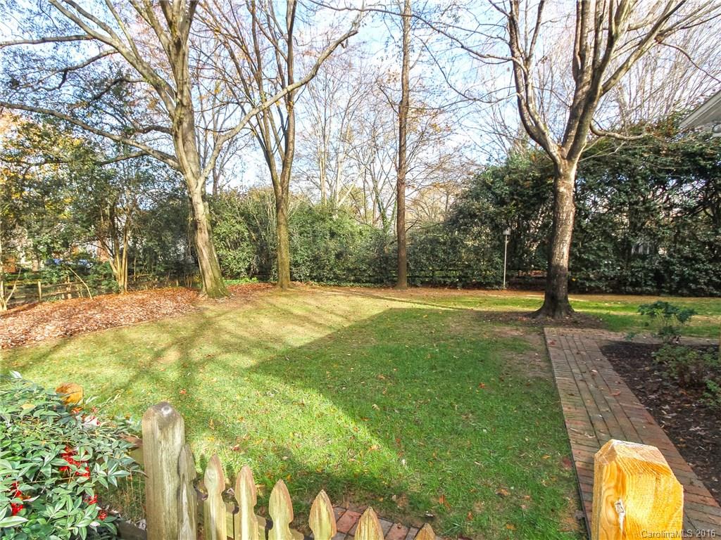 2018 Manor Mill Road Charlotte NC 28226