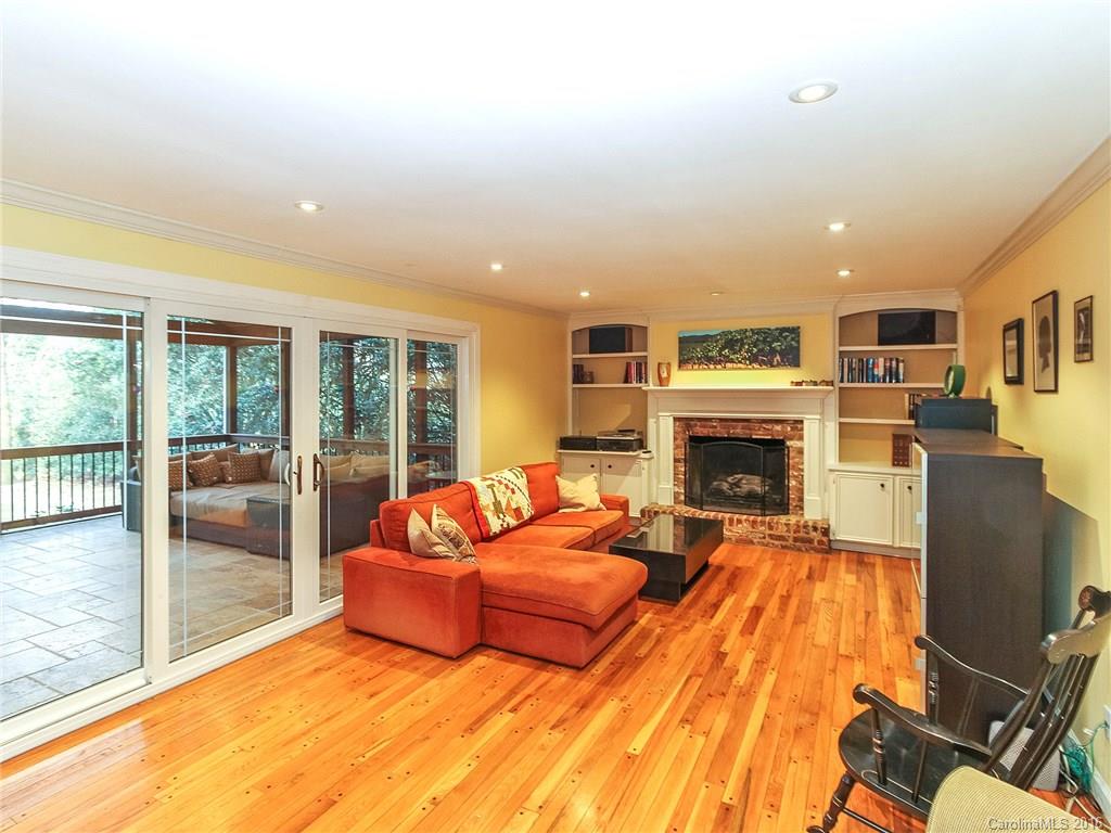 2018 Manor Mill Road Charlotte NC 28226