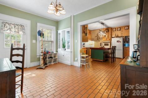 313 E Main Street Morganton NC 28655