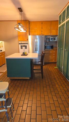 313 E Main Street Morganton NC 28655