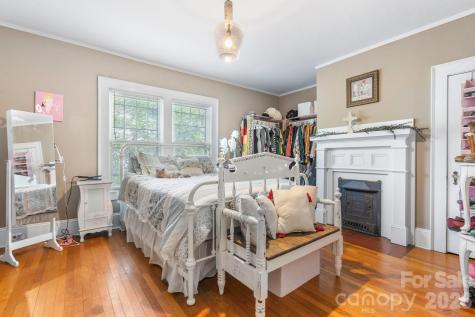 313 E Main Street Morganton NC 28655