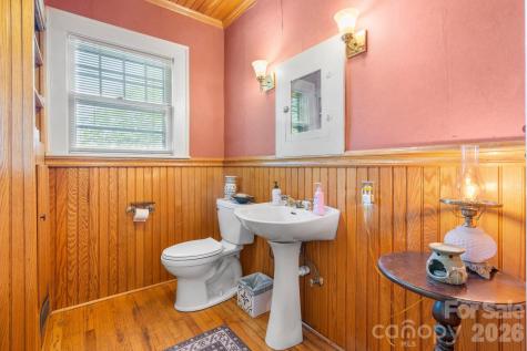 313 E Main Street Morganton NC 28655