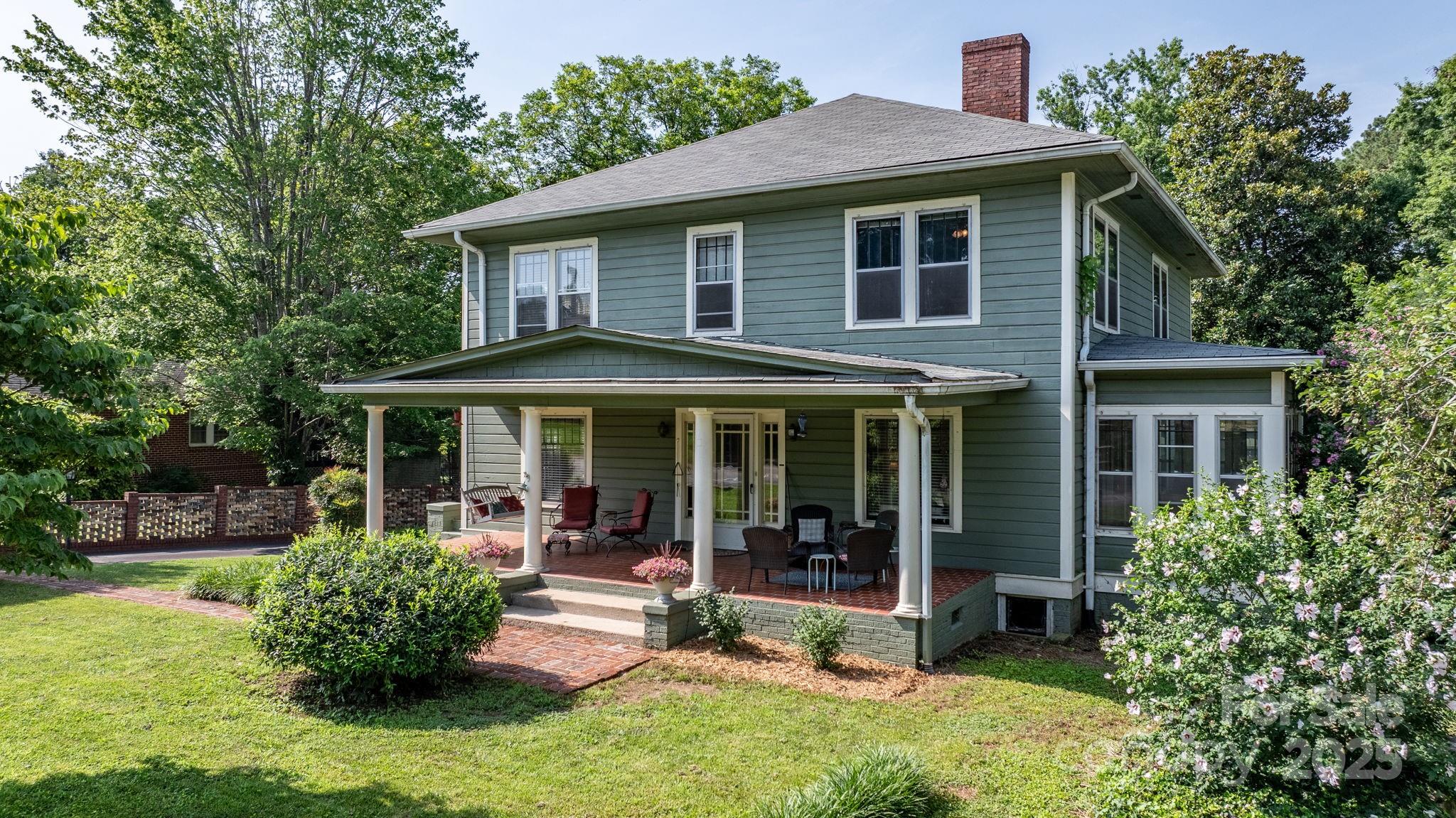 313 E Main Street Morganton NC 28655