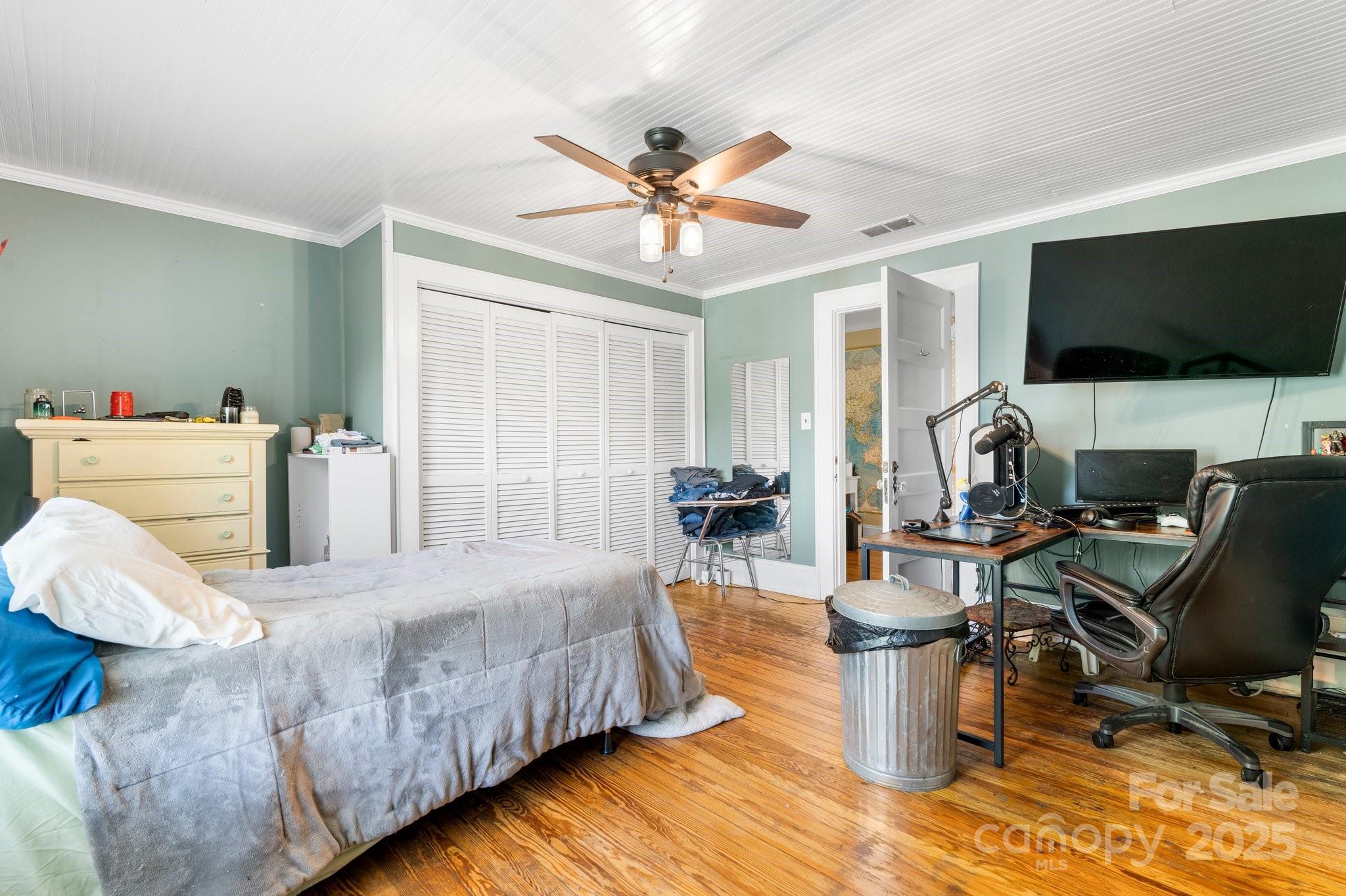 313 E Main Street Morganton NC 28655