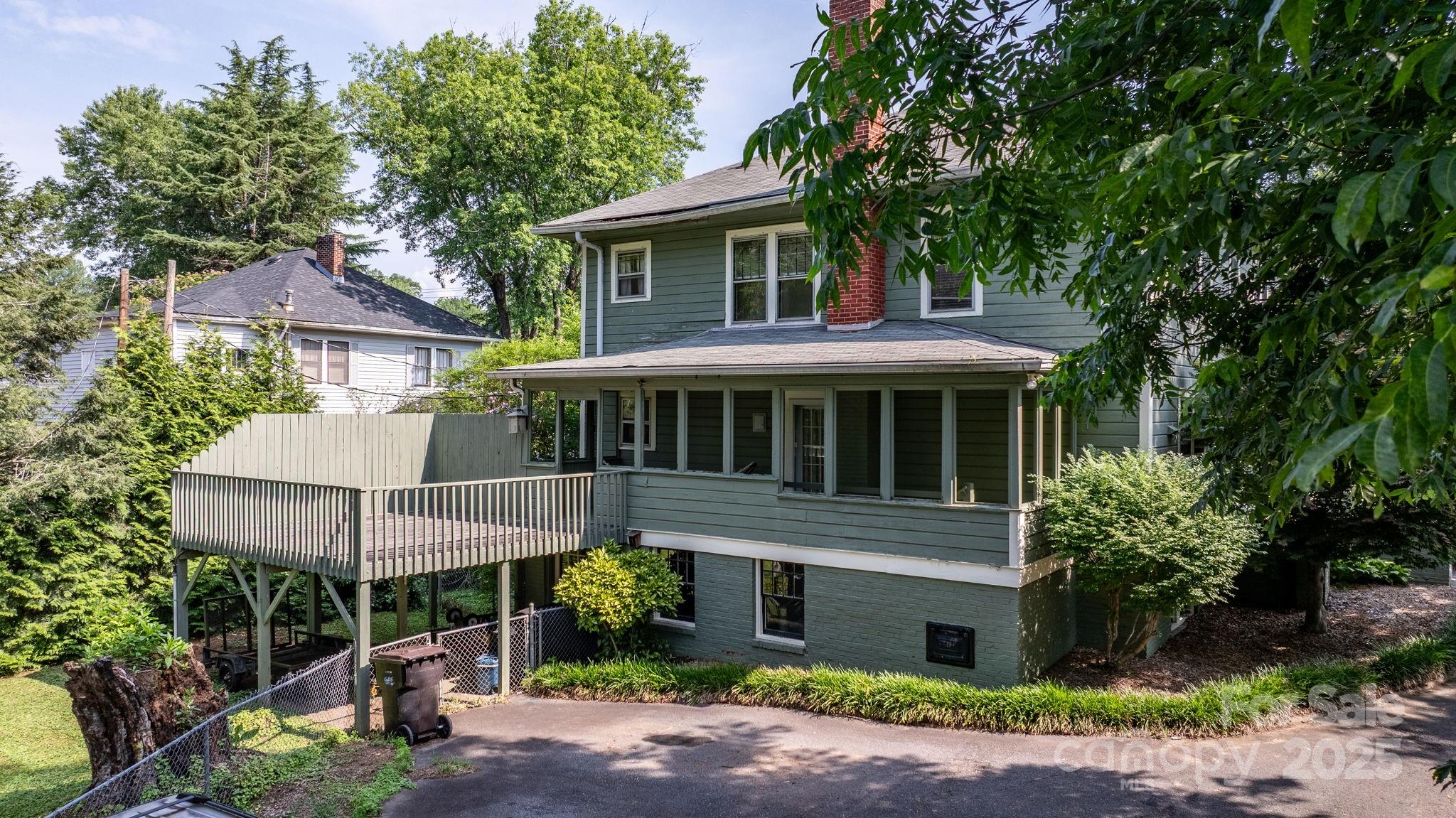 313 E Main Street Morganton NC 28655