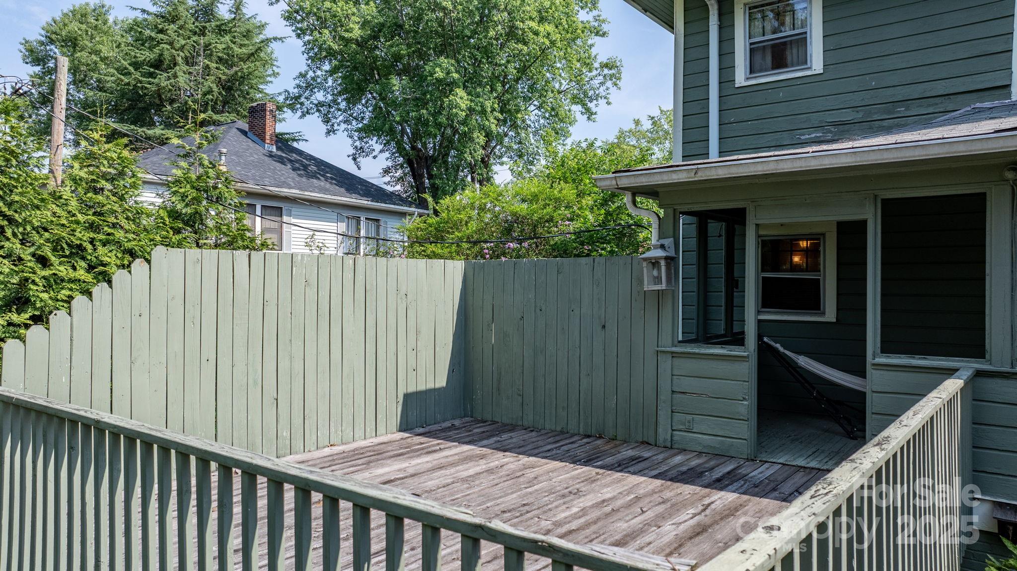 313 E Main Street Morganton NC 28655