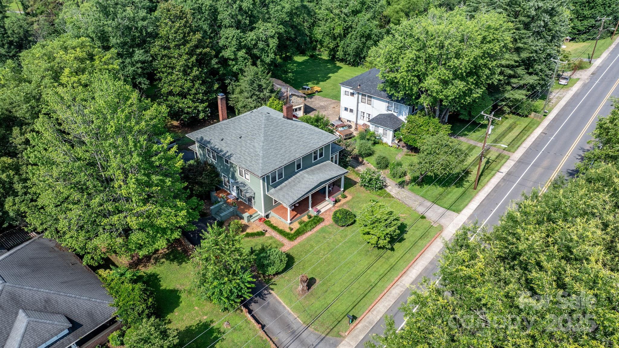 313 E Main Street Morganton NC 28655