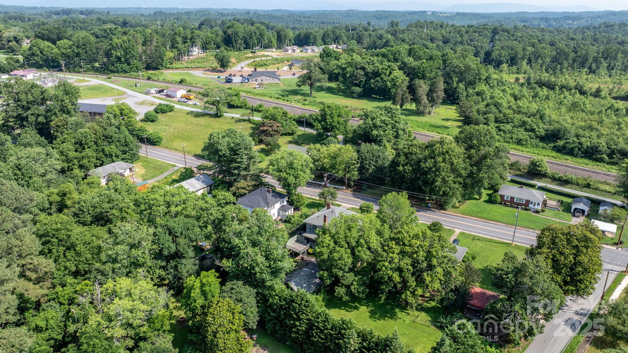 313 E Main Street Morganton NC 28655