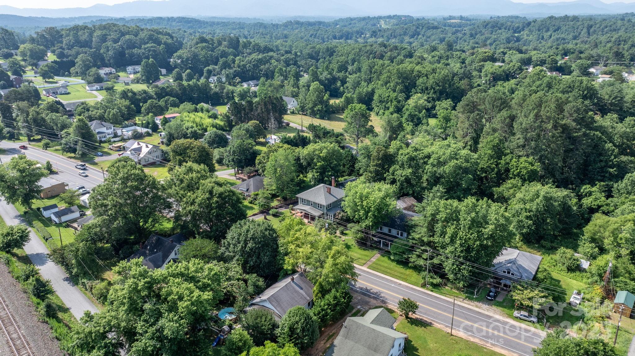 313 E Main Street Morganton NC 28655