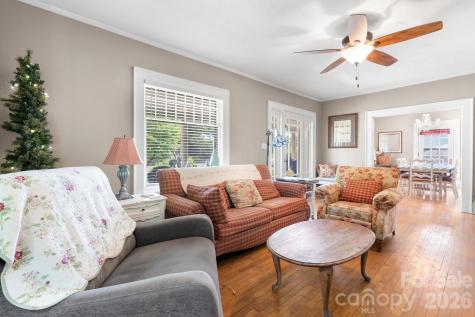 313 E Main Street Morganton NC 28655
