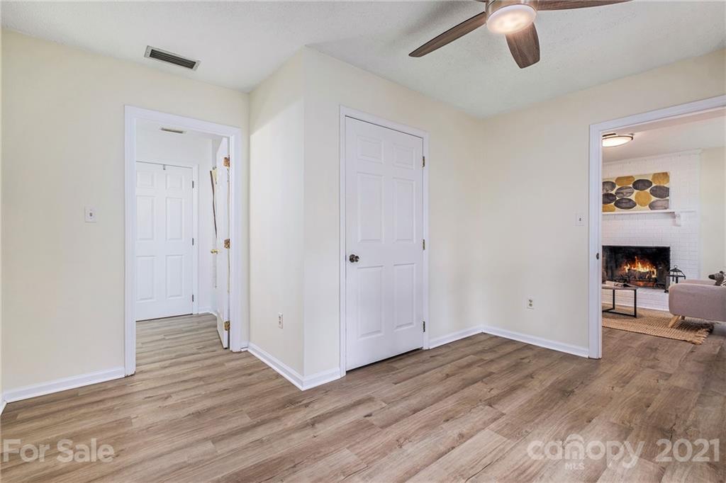 11621 Shandon Circle Charlotte NC 28226