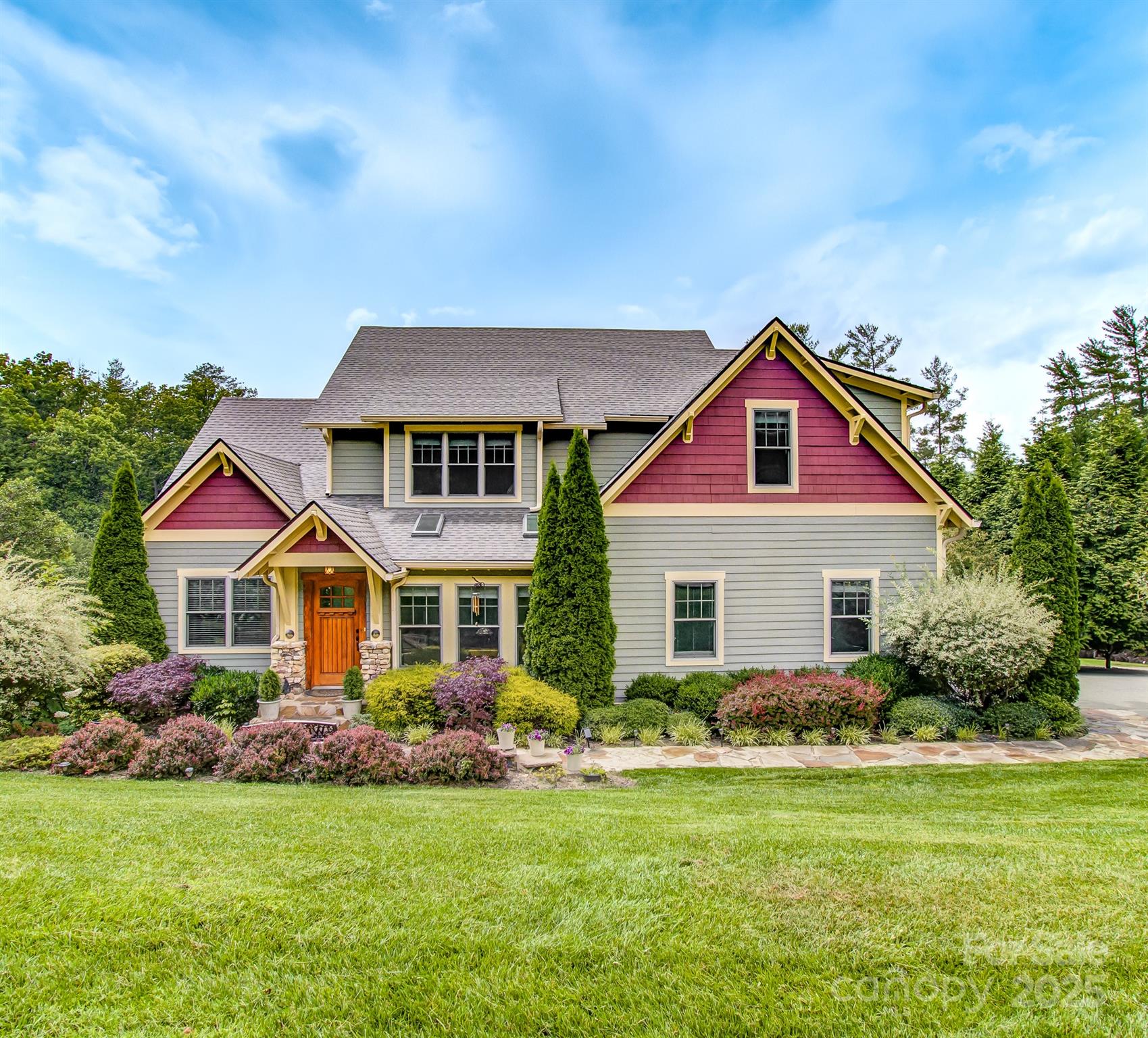 35 Village Pointe Lane Asheville NC 28803