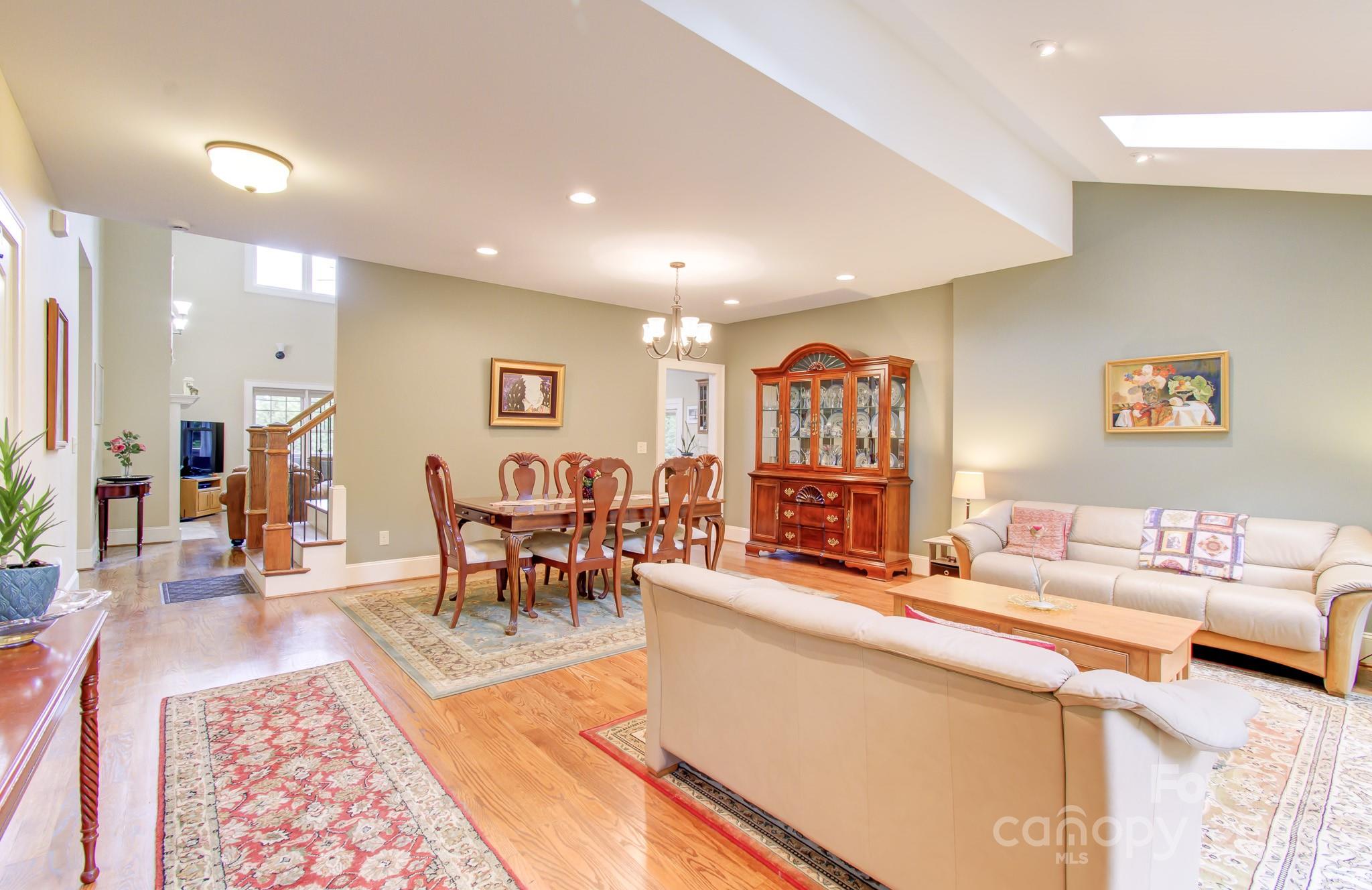 35 Village Pointe Lane Asheville NC 28803