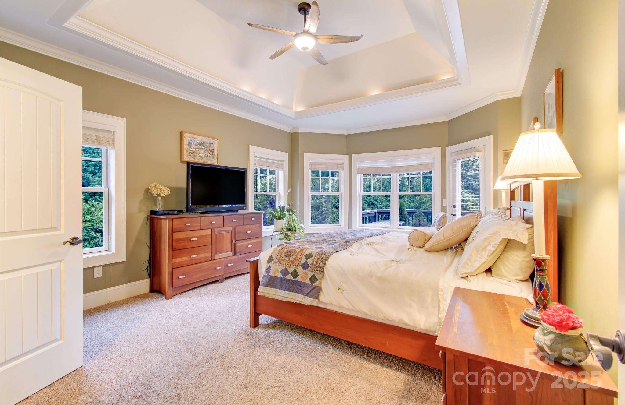 35 Village Pointe Lane Asheville NC 28803