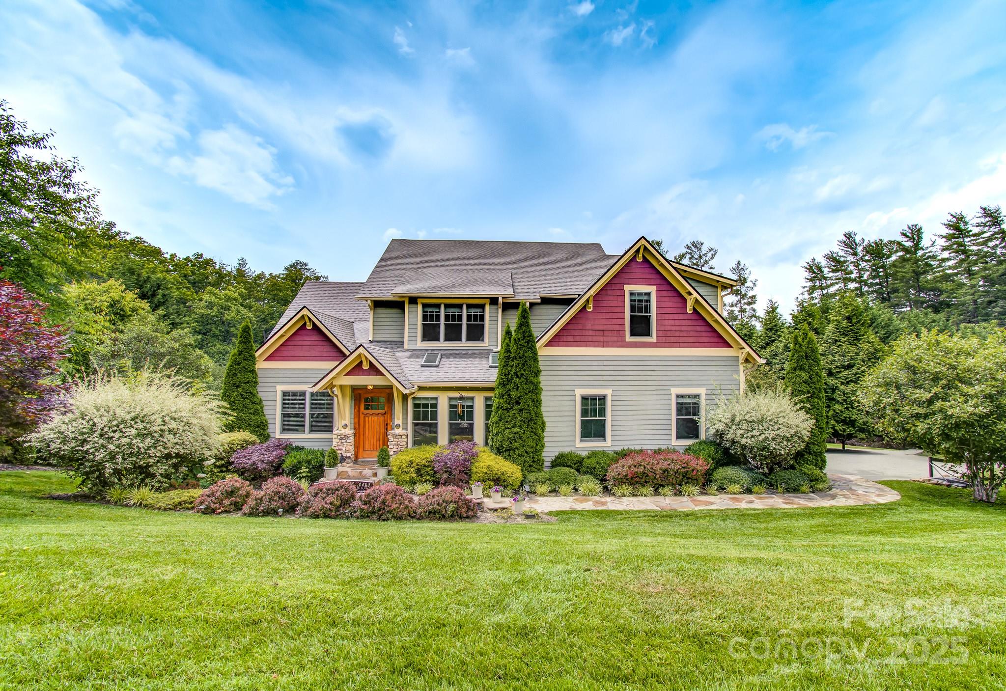 35 Village Pointe Lane Asheville NC 28803