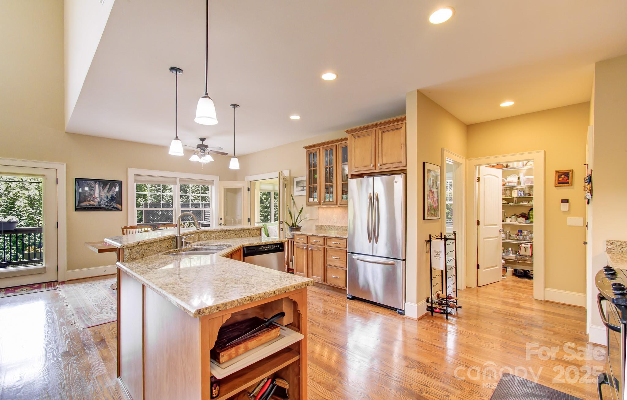 35 Village Pointe Lane Asheville NC 28803