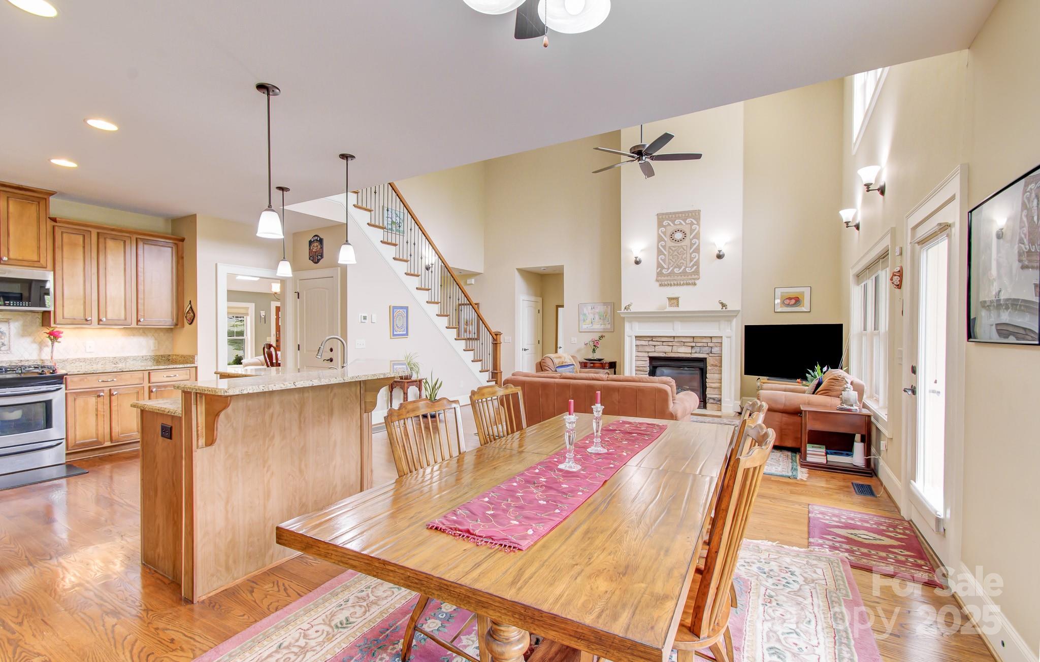 35 Village Pointe Lane Asheville NC 28803