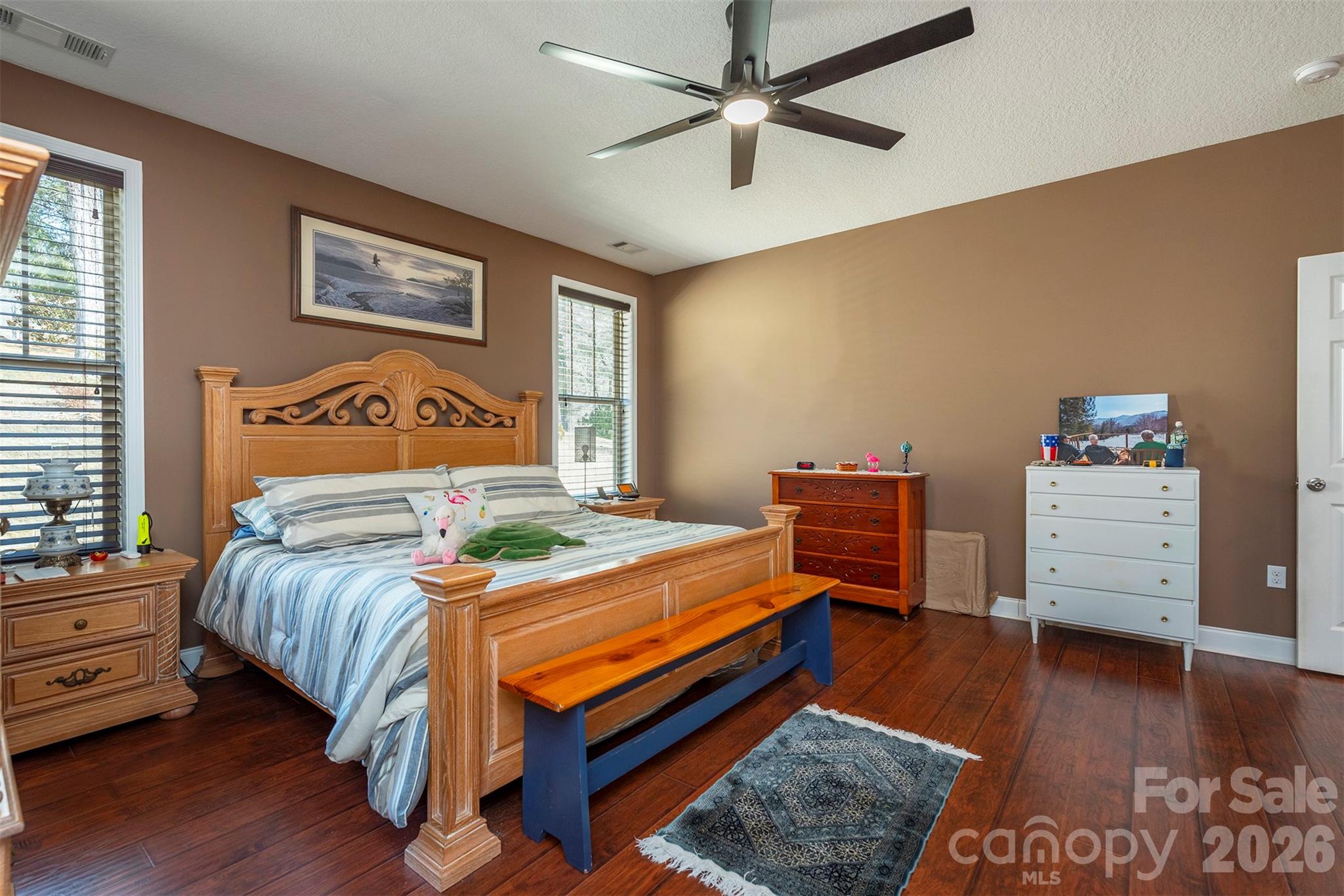 18 Hoye Lane Candler NC 28715