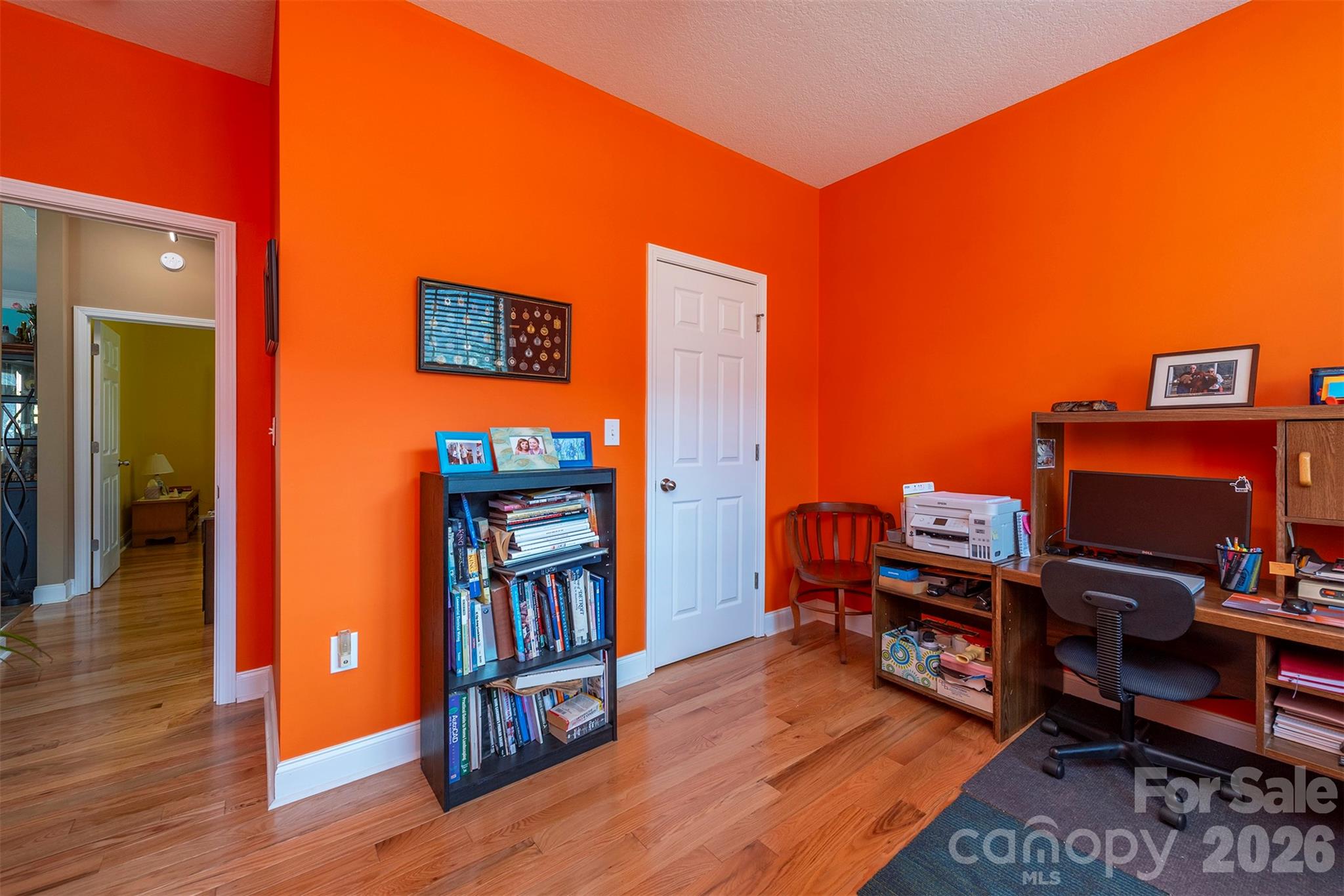 18 Hoye Lane Candler NC 28715