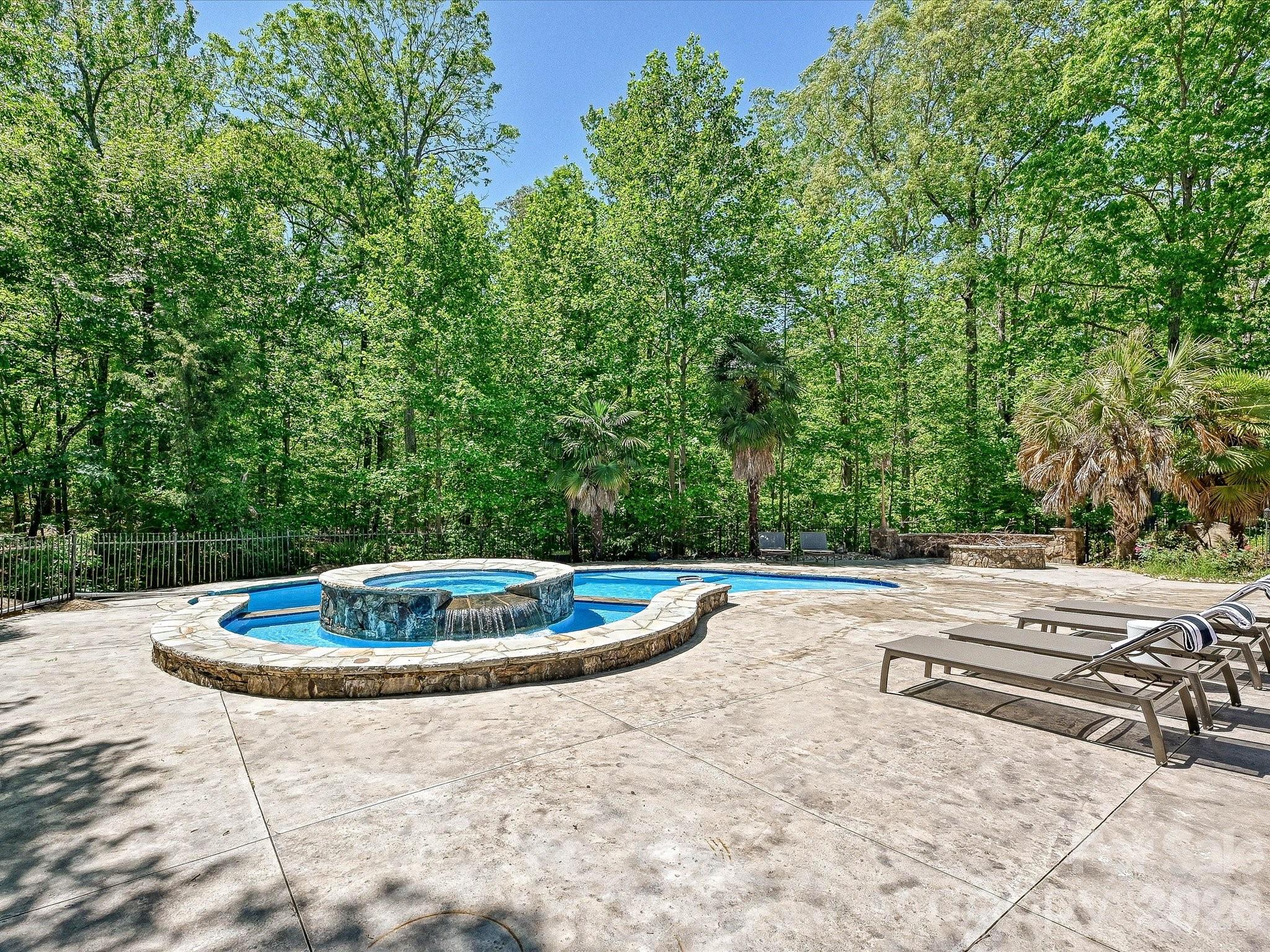 6112 Rehobeth Road Waxhaw NC 28173