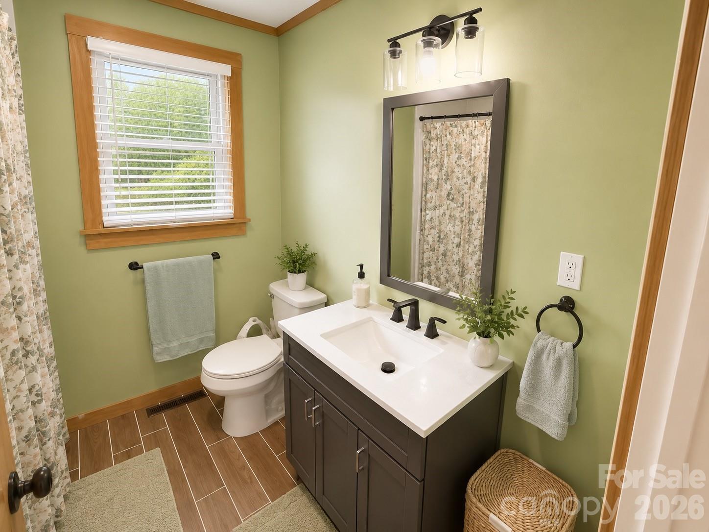 1344 12th Avenue NE Hickory NC 28601