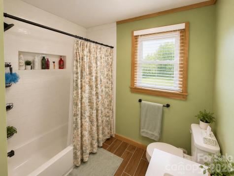 1344 12th Avenue NE Hickory NC 28601