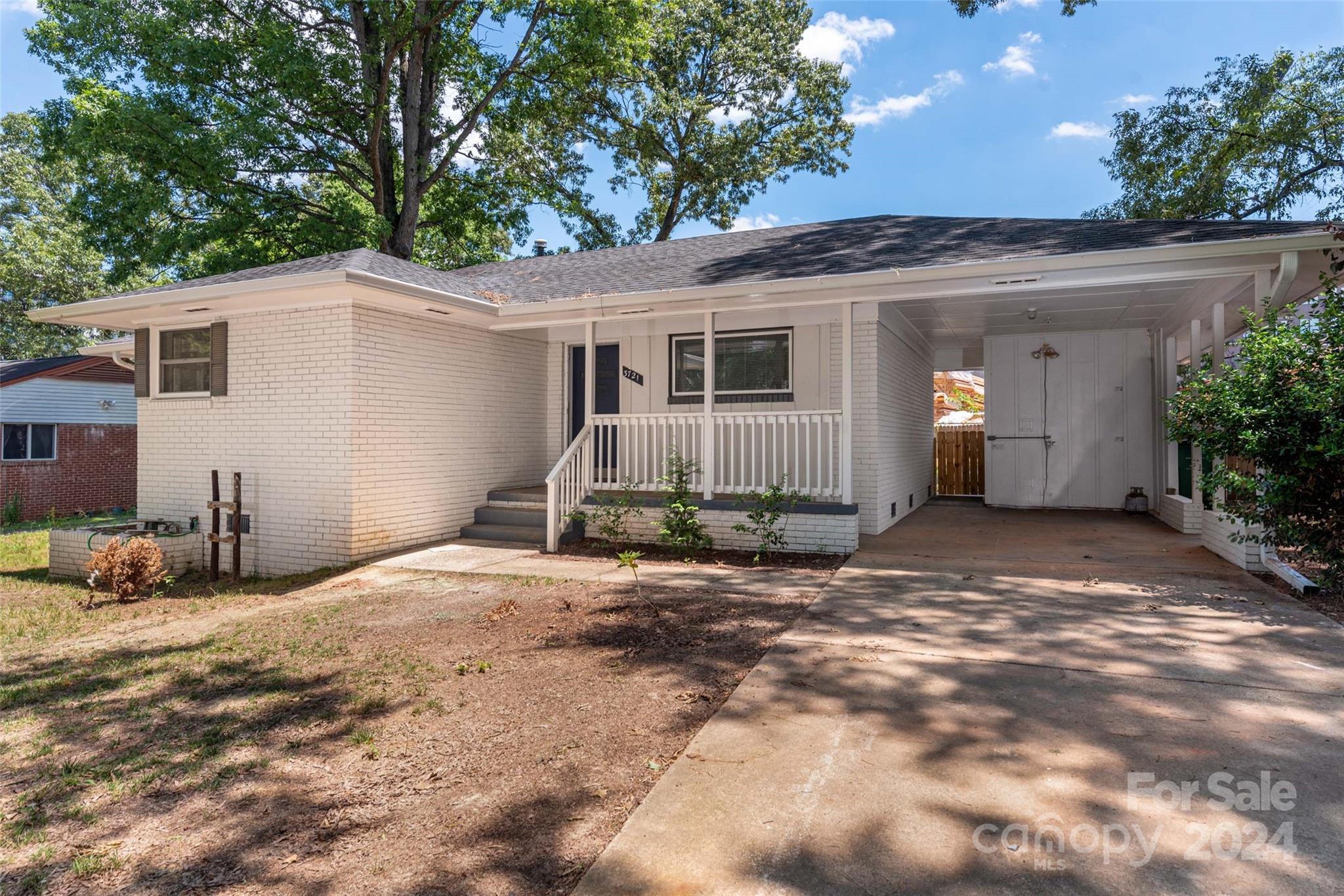3721 Ellenwood Place Charlotte NC 28217
