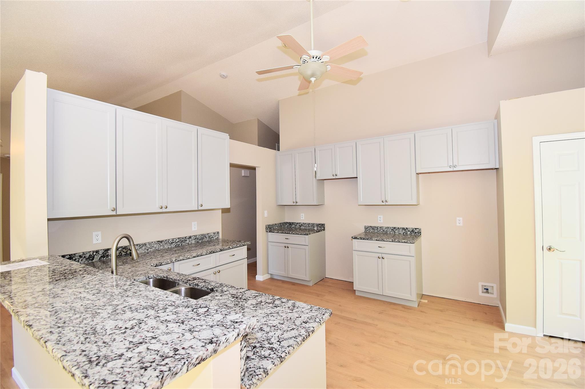 176 Clear Creekside Drive Hendersonville NC 28792