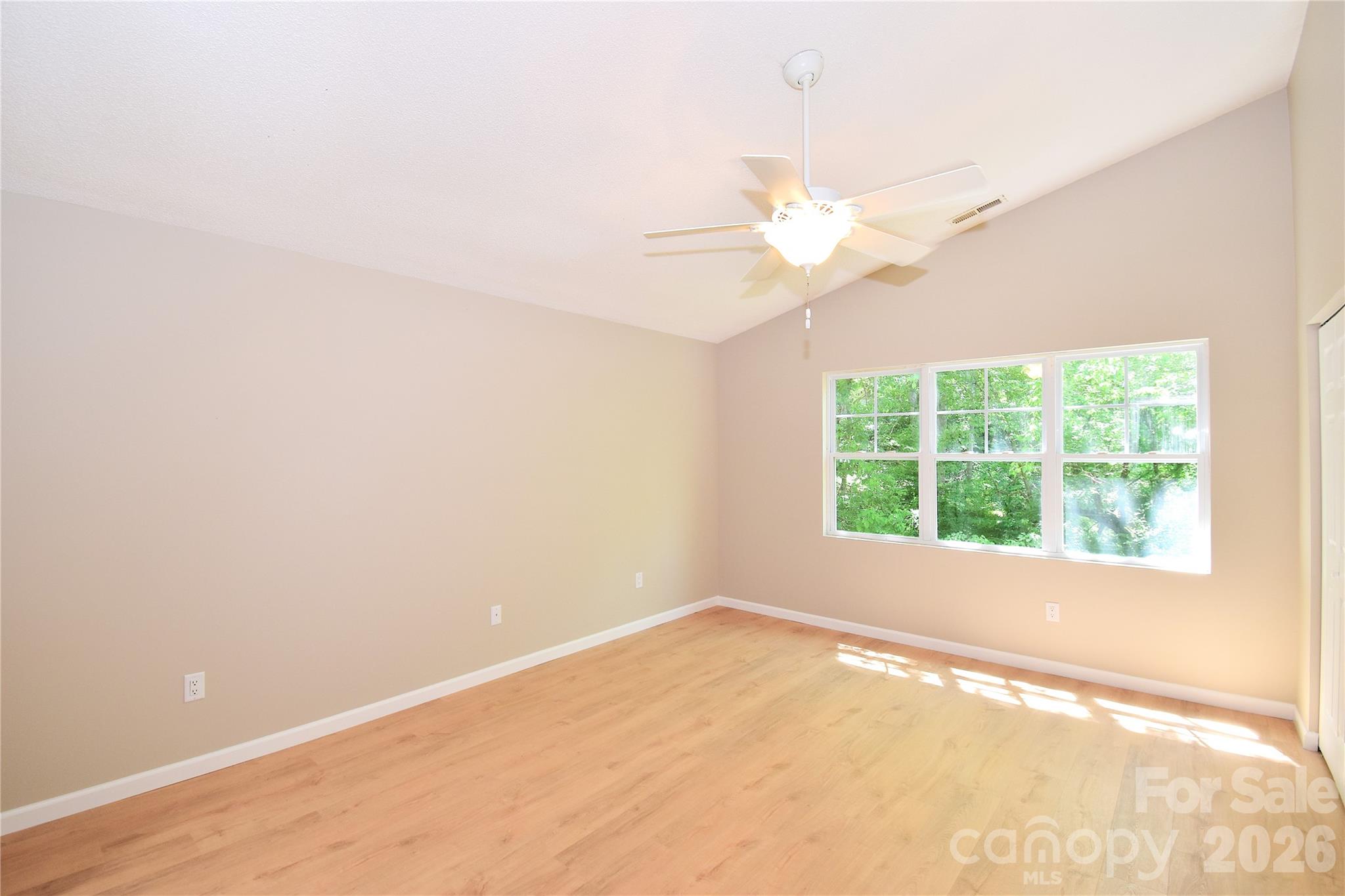 176 Clear Creekside Drive Hendersonville NC 28792