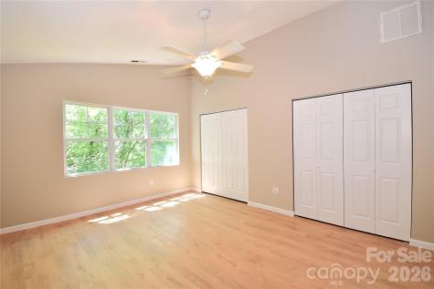 176 Clear Creekside Drive Hendersonville NC 28792