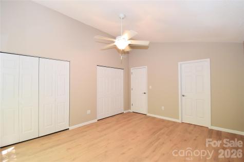 176 Clear Creekside Drive Hendersonville NC 28792