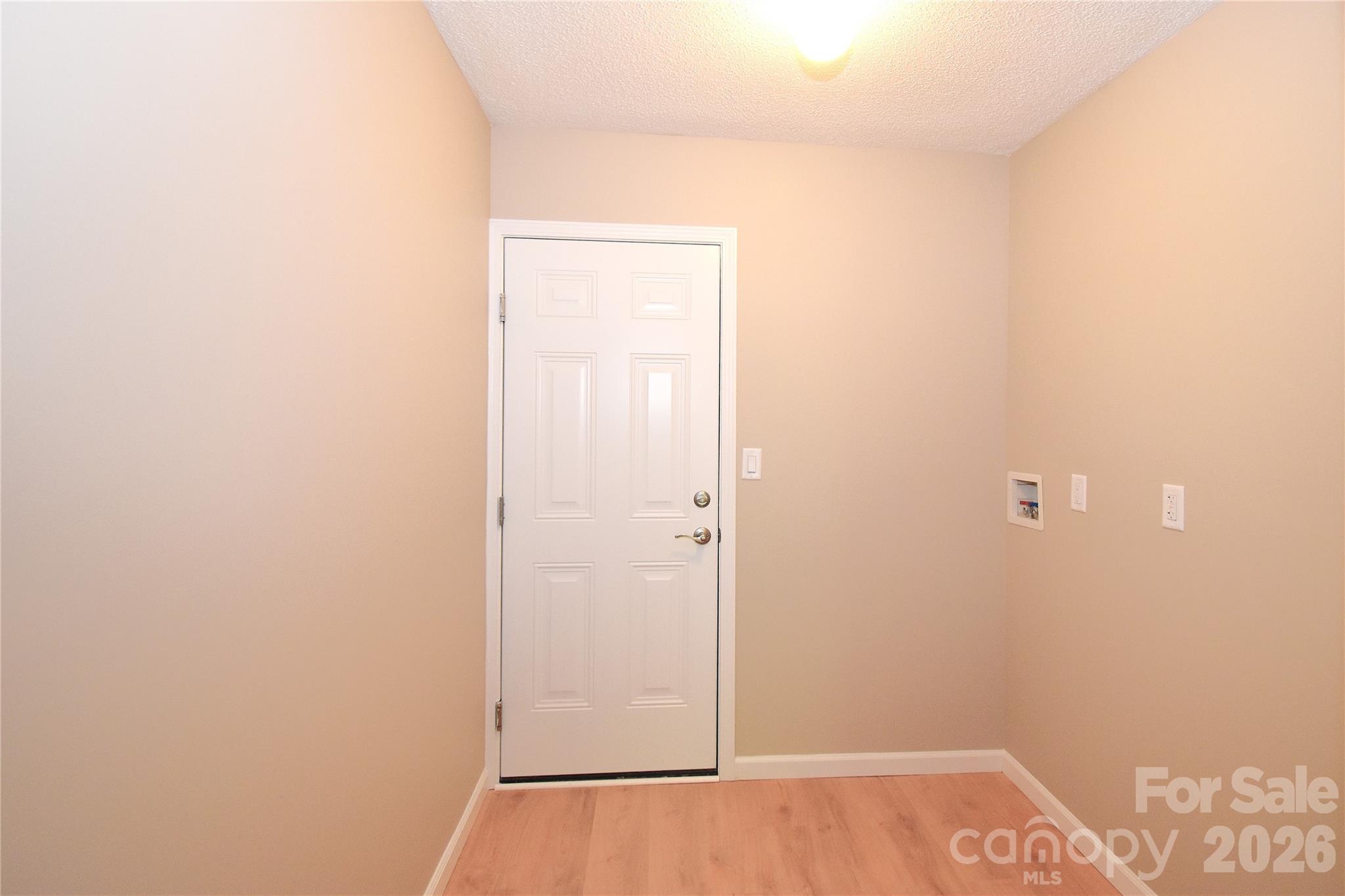 176 Clear Creekside Drive Hendersonville NC 28792