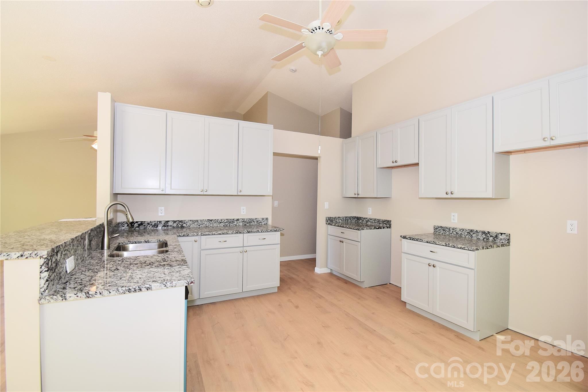 176 Clear Creekside Drive Hendersonville NC 28792