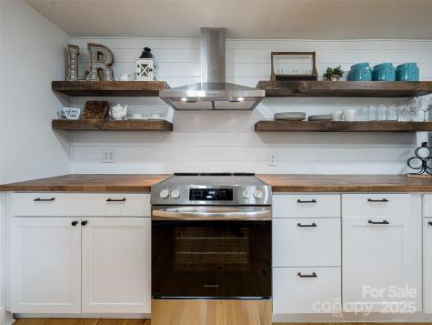 522 Riceville Road Asheville NC 28805