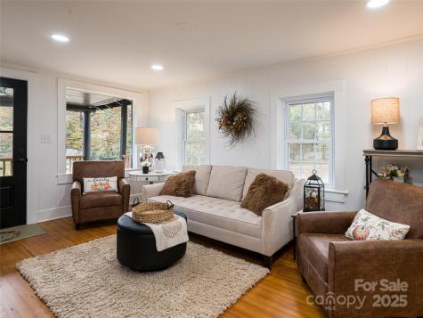 522 Riceville Road Asheville NC 28805