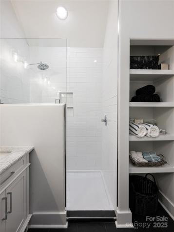 522 Riceville Road Asheville NC 28805