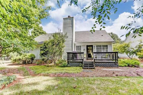 3913 Leghorn Court Charlotte NC 28215