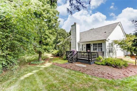 3913 Leghorn Court Charlotte NC 28215